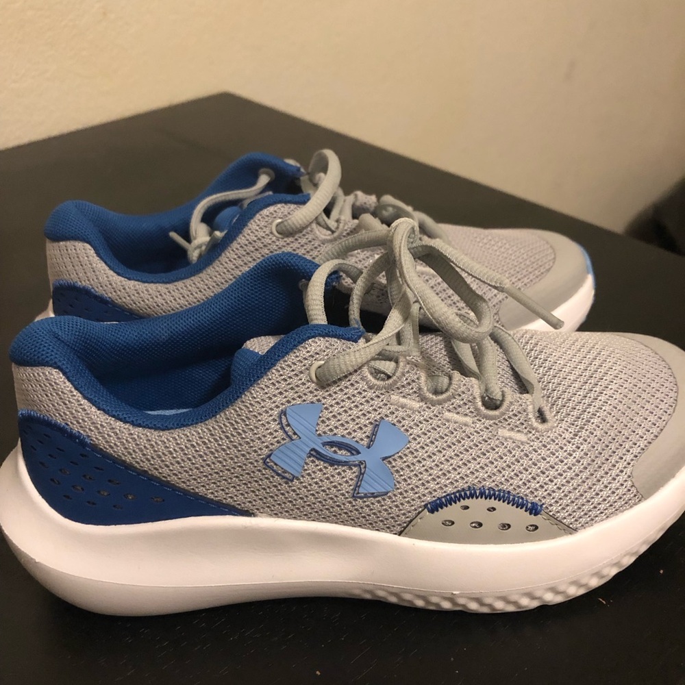 Under Armour Gray and Blue Sneakers with Streamlined Design